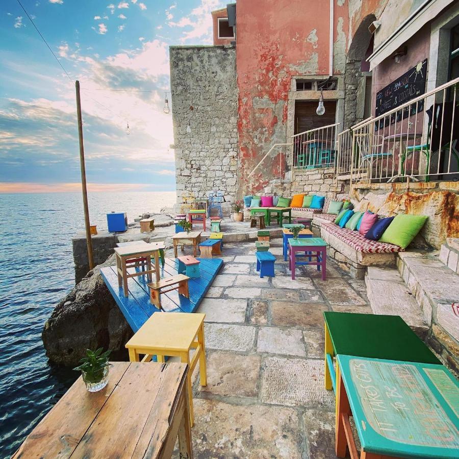 Apartment Mediterraneo Rovinj Extérieur photo