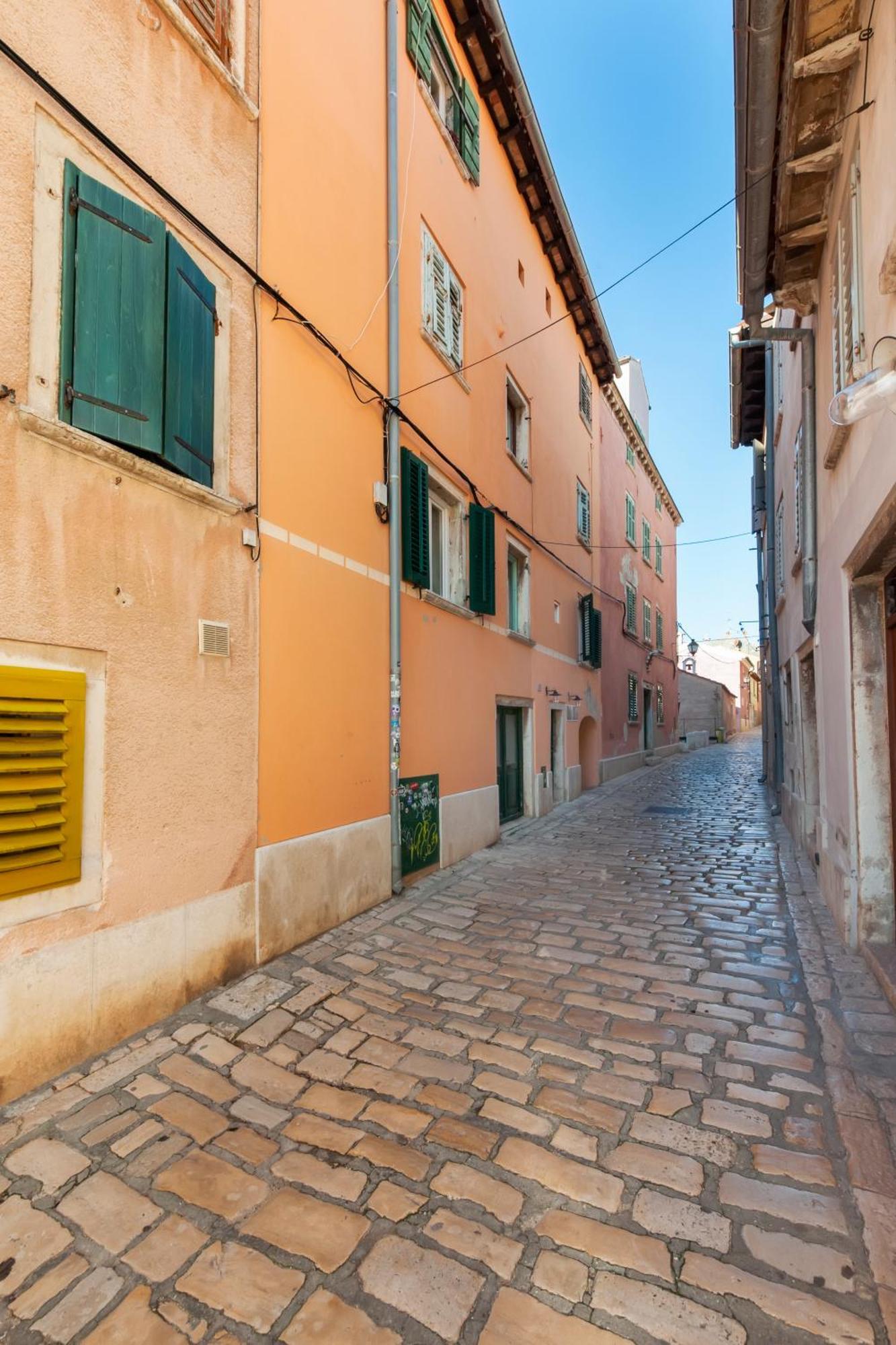 Apartment Mediterraneo Rovinj Extérieur photo