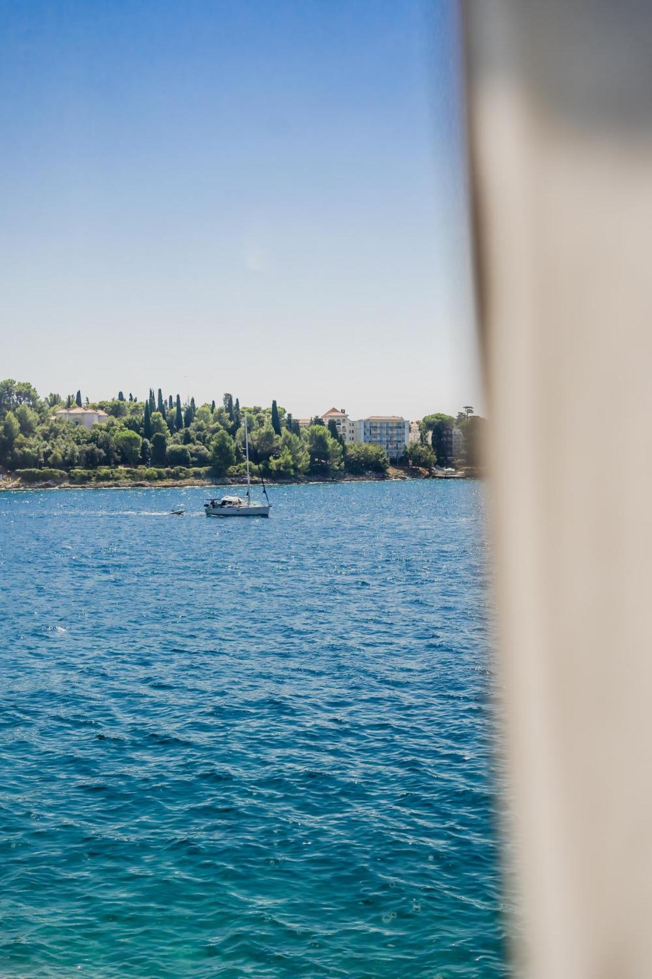 Apartment Mediterraneo Rovinj Extérieur photo