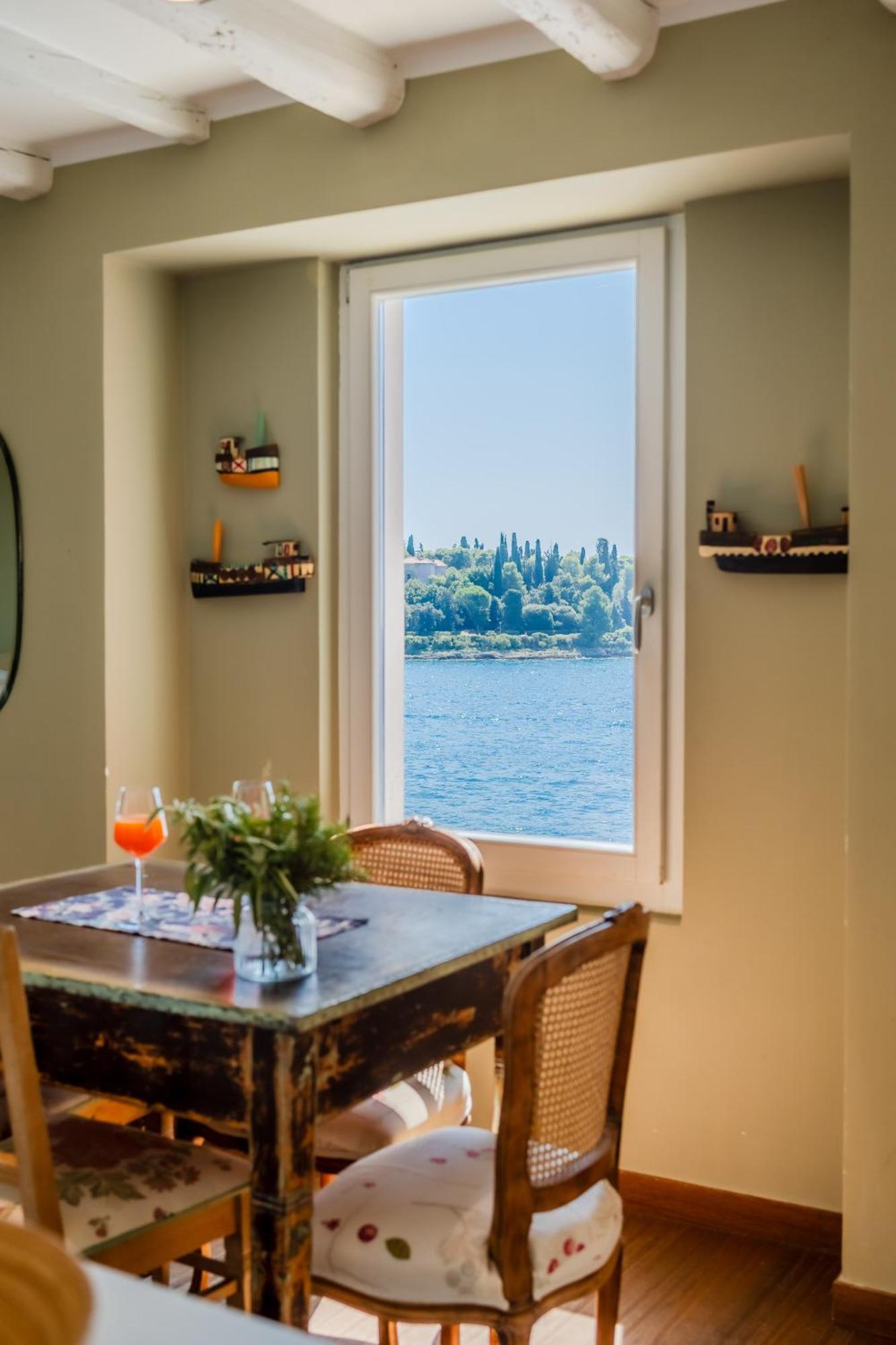 Apartment Mediterraneo Rovinj Extérieur photo