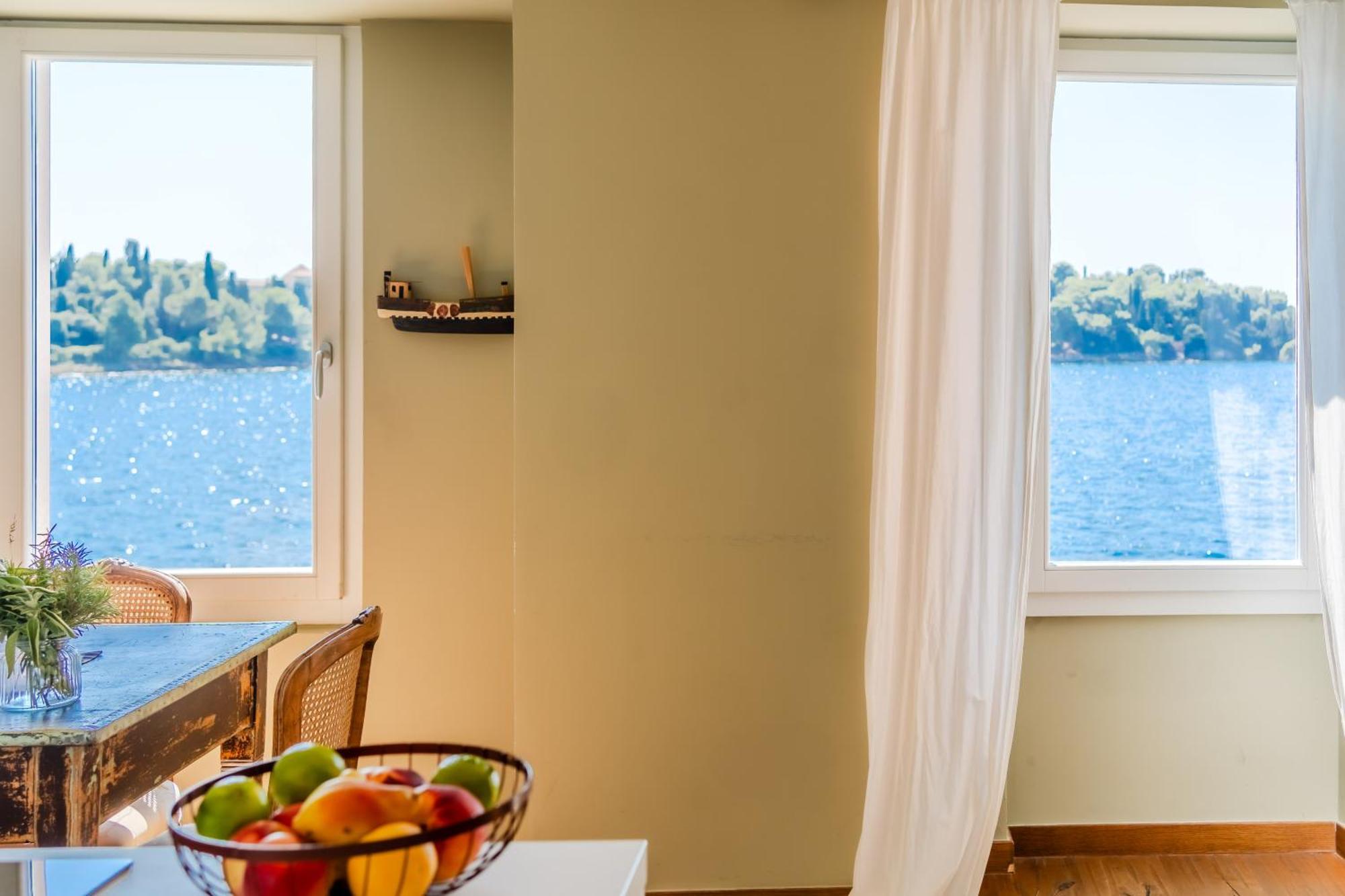 Apartment Mediterraneo Rovinj Extérieur photo